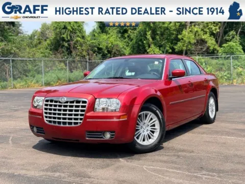 Red 2008 Chrysler 300 Touring for sale in Davison, MI