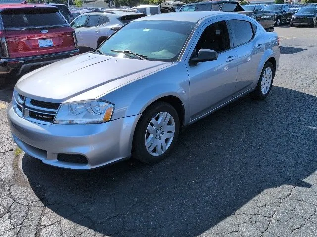 Silver 2013 Dodge Avenger SE for sale in Davison, MI