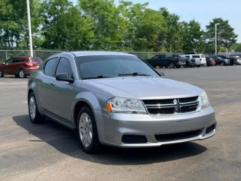 Photos of 2013 Dodge Avenger SE for sale in Davison, MI at Hank Graff Chevrolet Davison