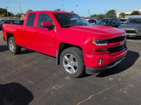 Another view of 2017 Chevrolet Silverado 1500 LT for sale in Davison, MI at Hank Graff Chevrolet Davison