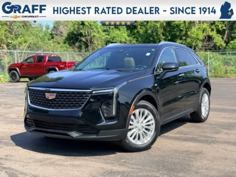 Black 2024 Cadillac XT4 Luxury for sale in Davison, MI