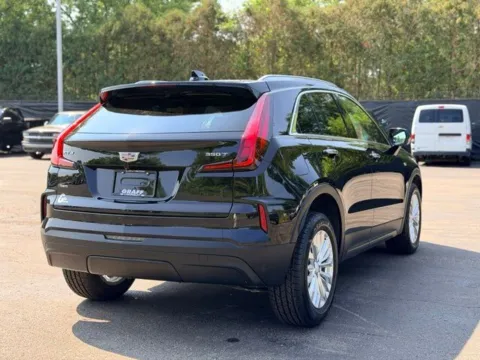 More photos of 2024 Cadillac XT4 Luxury at Hank Graff Chevrolet Davison, MI