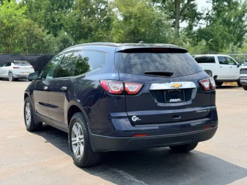 More photos of 2015 Chevrolet Traverse 2LT at Hank Graff Chevrolet Davison, MI