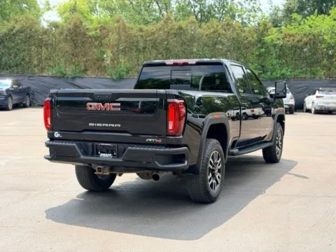 More photos of 2022 GMC Sierra 2500HD AT4 at Hank Graff Chevrolet Davison, MI