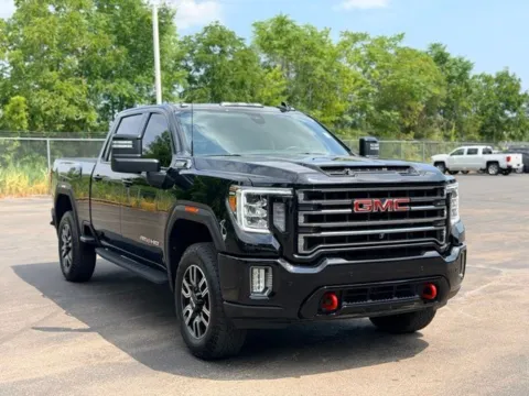 More photos of 2022 GMC Sierra 2500HD AT4 at Hank Graff Chevrolet Davison, MI