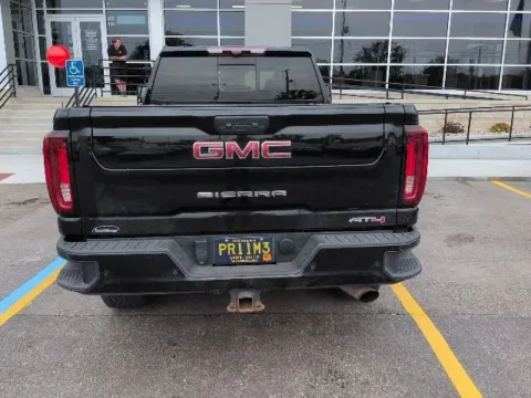More photos of 2022 GMC Sierra 2500HD AT4 at Hank Graff Chevrolet Davison, MI