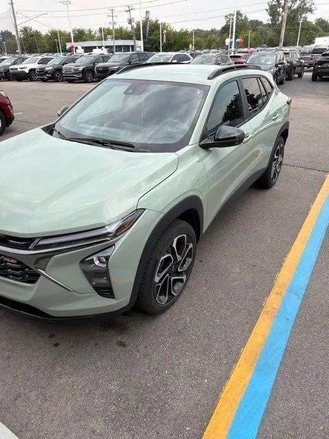 Green 2024 Chevrolet Trax 2RS for sale in Davison, MI