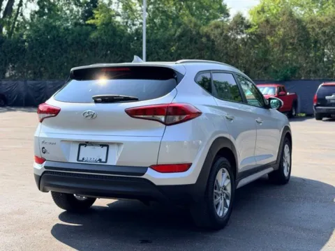 Another view of 2018 Hyundai Tucson SEL for sale in Davison, MI at Hank Graff Chevrolet Davison