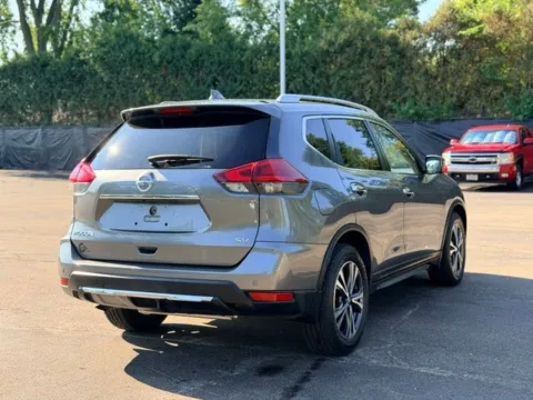 More photos of 2019 Nissan Rogue SV at Hank Graff Chevrolet Davison, MI