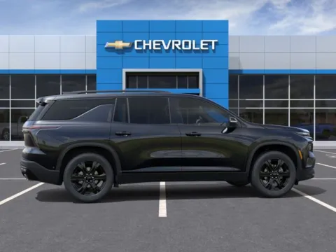 More photos of 2027 Chevrolet Traverse LT at Hank Graff Chevrolet Davison, MI