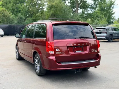 More photos of 2017 Dodge Grand Caravan SXT at Hank Graff Chevrolet Davison, MI