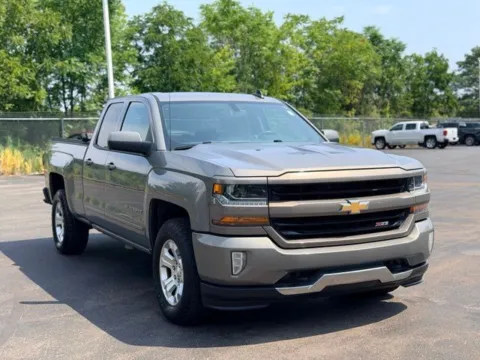 More photos of 2017 Chevrolet Silverado 1500 LT at Hank Graff Chevrolet Davison, MI