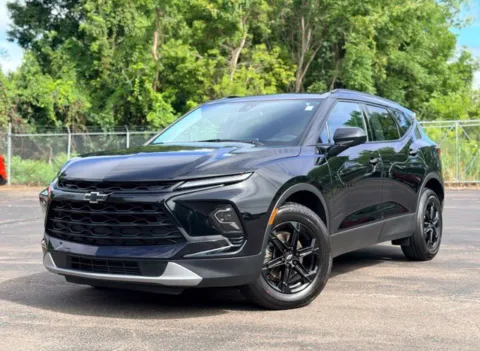 Photos of 2024 Chevrolet Blazer LT for sale in Davison, MI at Hank Graff Chevrolet Davison