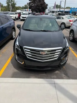 Photos of 2017 Cadillac XT5 for sale in Davison, MI at Hank Graff Chevrolet Davison