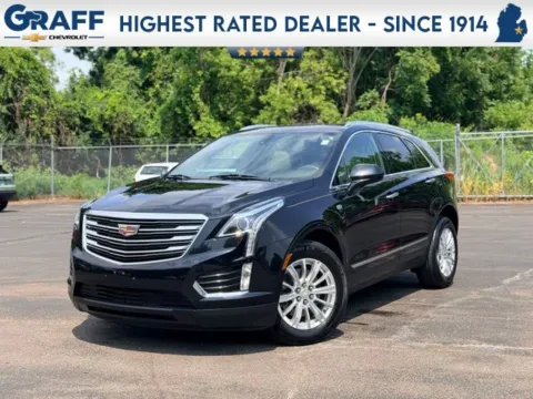 Black 2017 Cadillac XT5 for sale in Davison, MI