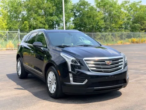 More photos of 2017 Cadillac XT5 at Hank Graff Chevrolet Davison, MI