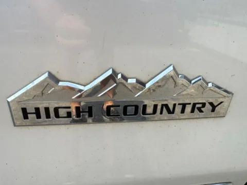 More photos of 2014 Chevrolet Silverado 1500 High Country at Hank Graff Chevrolet Davison, MI