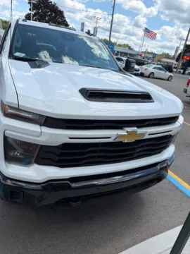 Photos of 2024 Chevrolet Silverado 2500HD Custom for sale in Davison, MI at Hank Graff Chevrolet Davison