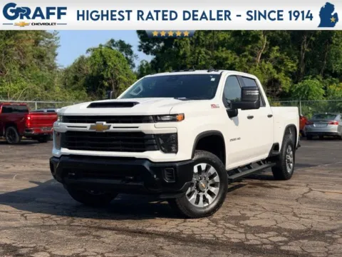 White 2024 Chevrolet Silverado 2500 HD Custom for sale in Davison, MI