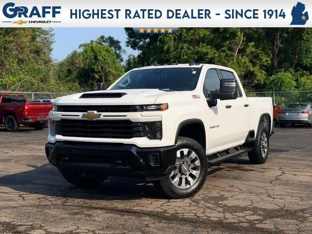 White 2024 Chevrolet Silverado 2500 HD Custom for sale in Davison, MI
