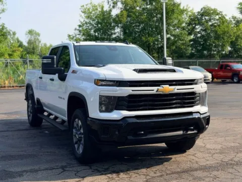 More photos of 2024 Chevrolet Silverado 2500 HD Custom at Hank Graff Chevrolet Davison, MI