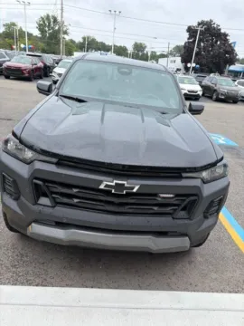 Photos of 2026 Chevrolet Colorado Trail Boss for sale in Davison, MI at Hank Graff Chevrolet Davison