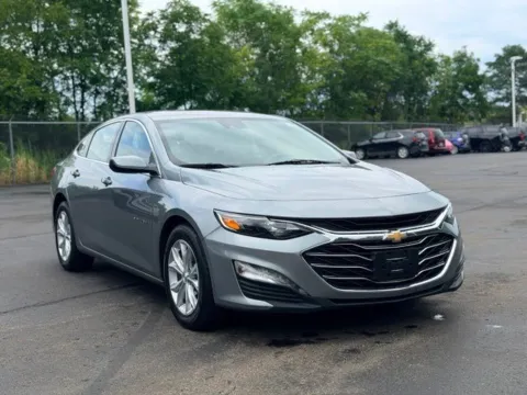 More photos of 2025 Chevrolet Malibu LT at Hank Graff Chevrolet Davison, MI