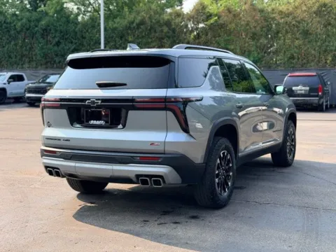 More photos of 2024 Chevrolet Traverse Z71 at Hank Graff Chevrolet Davison, MI