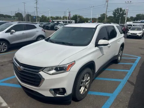 White 2018 Chevrolet Traverse LT for sale in Davison, MI