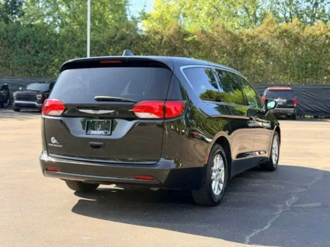 More photos of 2022 Chrysler Voyager LX at Hank Graff Chevrolet Davison, MI