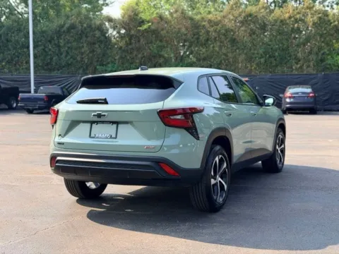 More photos of 2024 Chevrolet Trax 1RS at Hank Graff Chevrolet Davison, MI