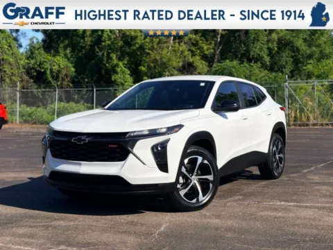 White 2024 Chevrolet Trax 1RS for sale in Davison, MI