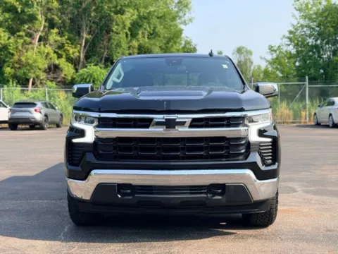 Photos of 2024 Chevrolet Silverado 1500 LT for sale in Davison, MI at Hank Graff Chevrolet Davison
