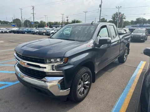Gray 2021 Chevrolet Silverado 1500 LT for sale in Davison, MI