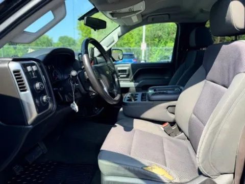 More photos of 2015 Chevrolet Silverado 1500 LT at Hank Graff Chevrolet Davison, MI