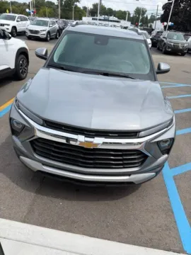 Photos of 2024 Chevrolet TrailBlazer LT for sale in Davison, MI at Hank Graff Chevrolet Davison