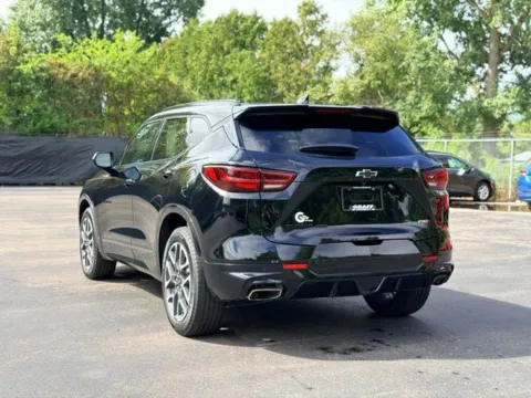 More photos of 2023 Chevrolet Blazer RS at Hank Graff Chevrolet Davison, MI
