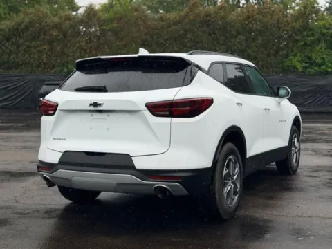 More photos of 2024 Chevrolet Blazer LT at Hank Graff Chevrolet Davison, MI