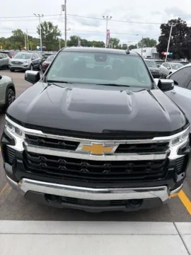 Photos of 2024 Chevrolet Silverado 1500 LT for sale in Davison, MI at Hank Graff Chevrolet Davison