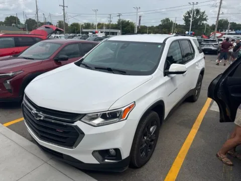White 2020 Chevrolet Traverse RS for sale in Davison, MI