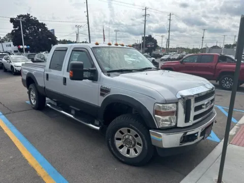 More photos of 2008 Ford F-250SD XL at Hank Graff Chevrolet Davison, MI