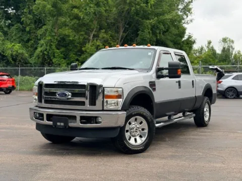 Photos of 2008 Ford F-250SD XL for sale in Davison, MI at Hank Graff Chevrolet Davison