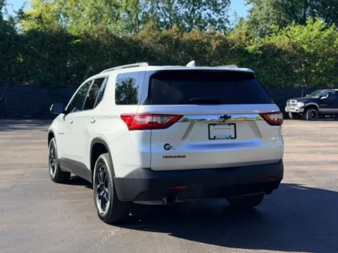More photos of 2019 Chevrolet Traverse 3LT at Hank Graff Chevrolet Davison, MI