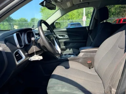 More photos of 2011 Chevrolet Equinox LT at Hank Graff Chevrolet Davison, MI