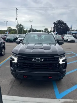 Photos of 2022 Chevrolet Silverado 1500 LT Trail Boss for sale in Davison, MI at Hank Graff Chevrolet Davison