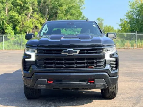 Photos of 2022 Chevrolet Silverado 1500 LT Trail Boss for sale in Davison, MI at Hank Graff Chevrolet Davison
