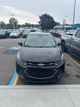 Photos of 2020 Chevrolet Trax LS for sale in Davison, MI at Hank Graff Chevrolet Davison