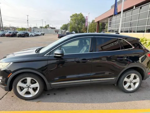 More photos of 2016 Lincoln MKC Premiere at Hank Graff Chevrolet Davison, MI
