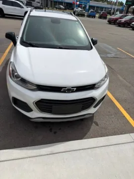 Photos of 2018 Chevrolet Trax LT for sale in Davison, MI at Hank Graff Chevrolet Davison