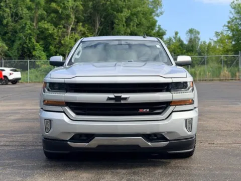 Another view of 2018 Chevrolet Silverado 1500 LT for sale in Davison, MI at Hank Graff Chevrolet Davison